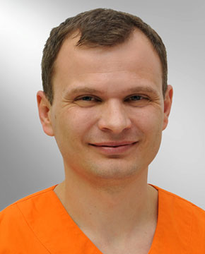 Dr. Csurja Péter