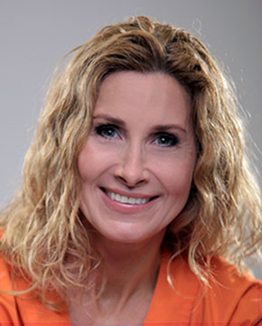 Dr. Dobos Andrea